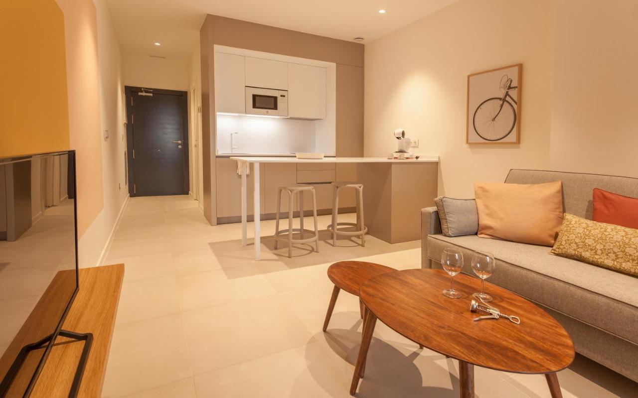 Apartamentos Malaga Premium - Calle Granada ภายนอก รูปภาพ