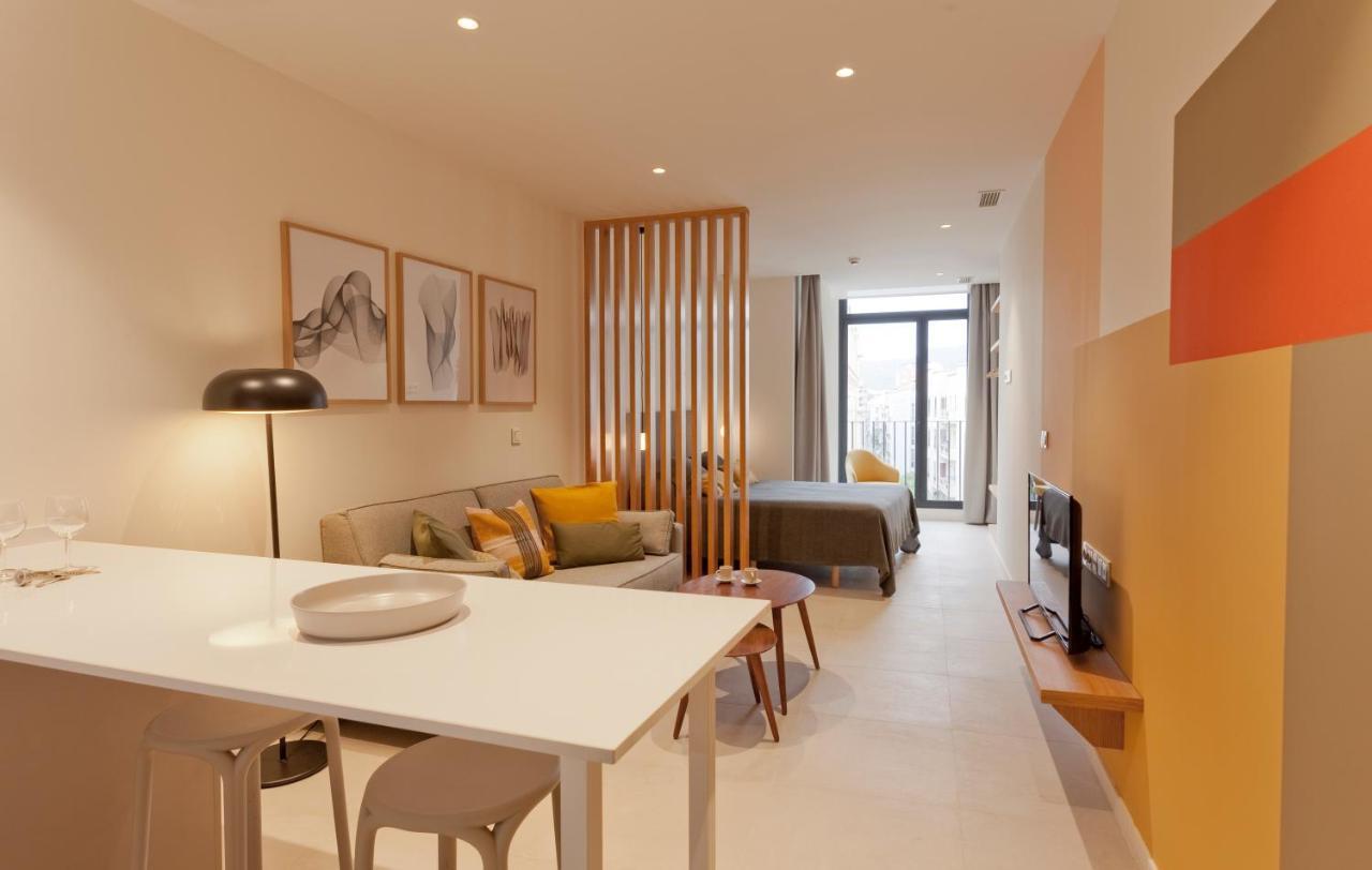 Apartamentos Malaga Premium - Calle Granada ภายนอก รูปภาพ