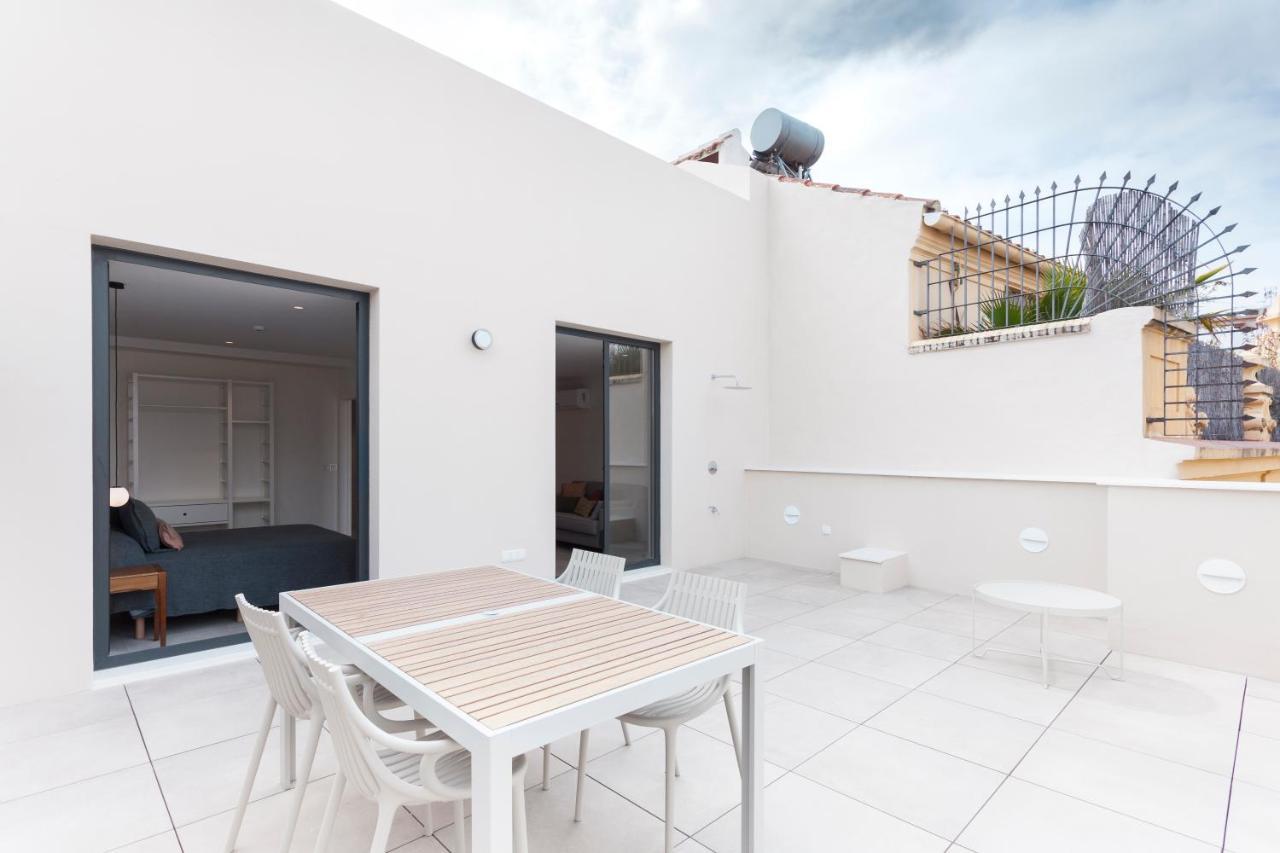 Apartamentos Malaga Premium - Calle Granada ภายนอก รูปภาพ